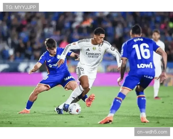 深度复盘:巴黎如何以38%控球率高效反击淘汰皇家马德里 深度复盘:巴黎如何以38%控球率高效反击淘汰皇家马德里